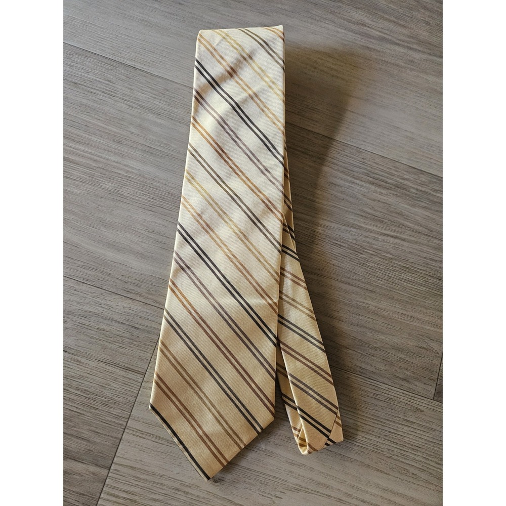 Brooks Brothers Yellow with Brown Stripes Silk Tie Reg